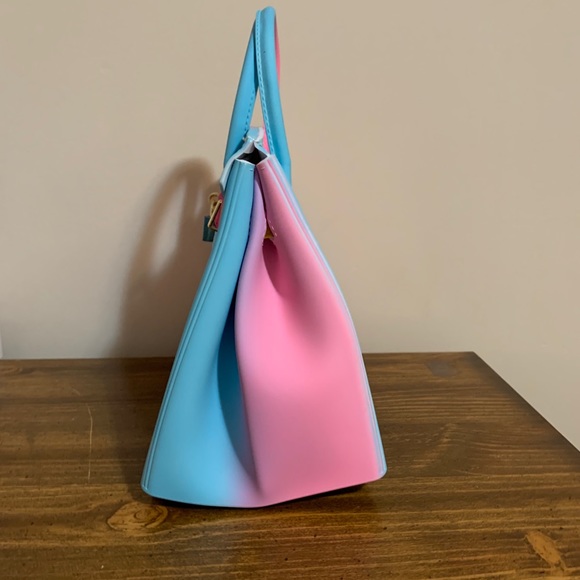 Hand painted PVC purse brand new - Picture 3 of 3